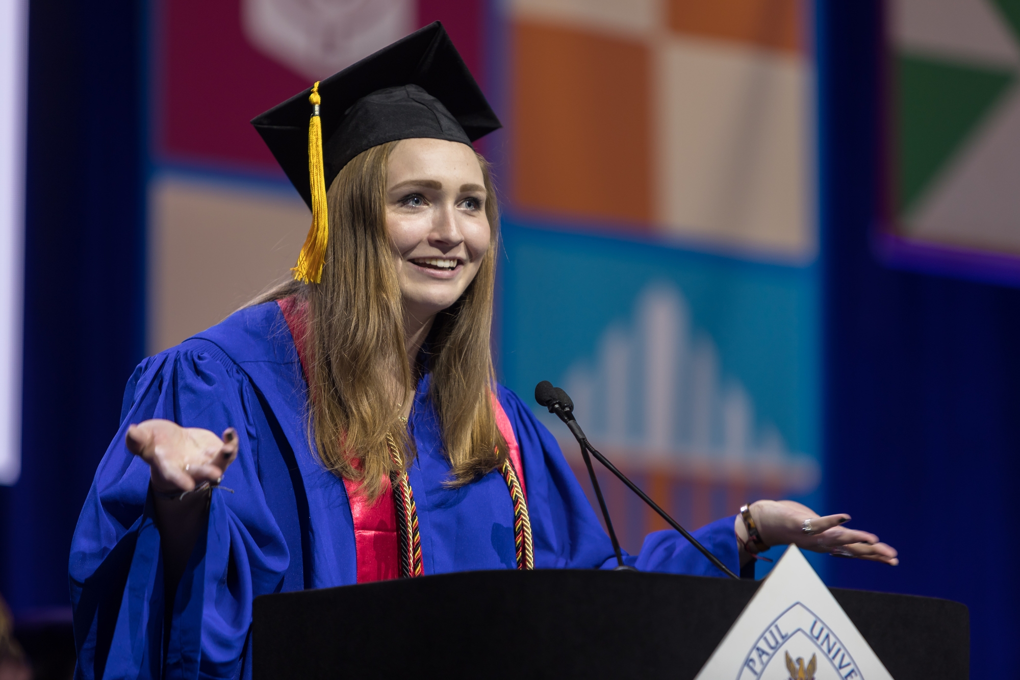 Rachel Pride delivers the student address at the DePaul University commencement ceremony for the College of Science and Health  and the College of Education. (DePaul University/Jeff Carrion)